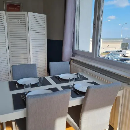 Studio Malouin - Sur La Digue De Malo Les Bains Avec Vue Sur Mer Exterior photo